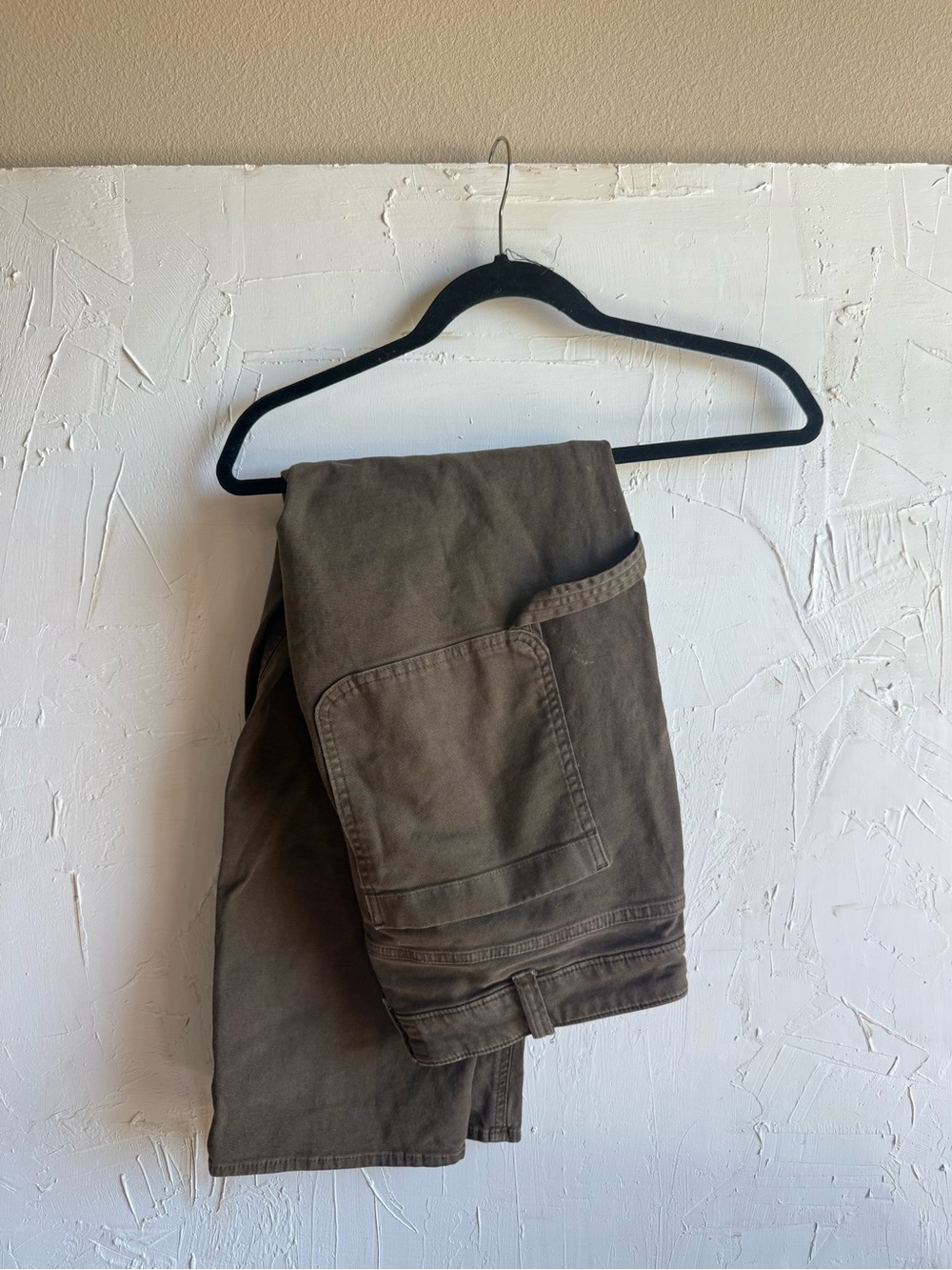 Abercrombie & Fitch Men's Cargo Pants in Olive 34x30
